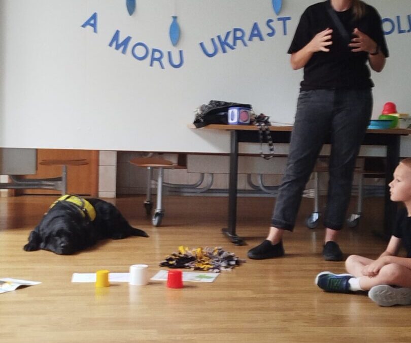 Upoznavanje s terapijskim psom
